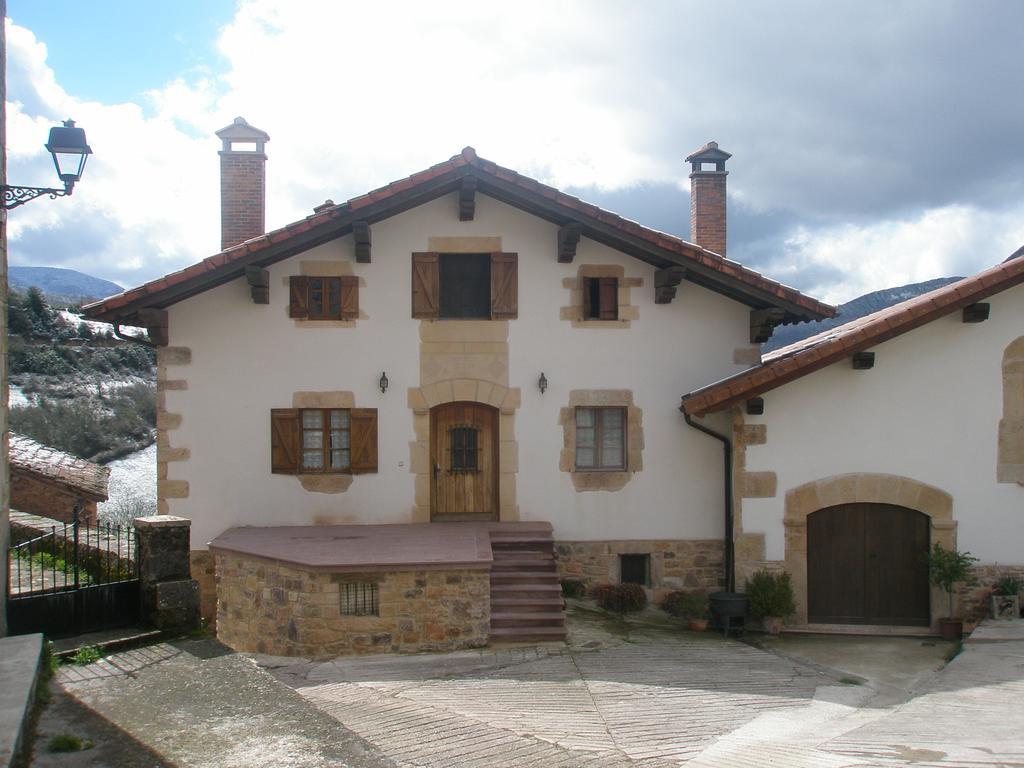 Casa Rural Parriola Villanueva de Arce Kültér fotó